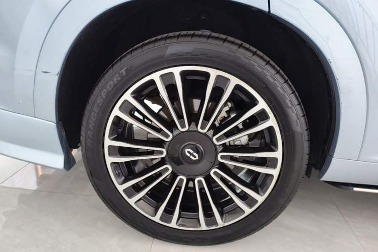 Used Hima AITO M7 2024 1.5T Intelligent Driving 4WD Max Edition 5 Seats Exterior 5