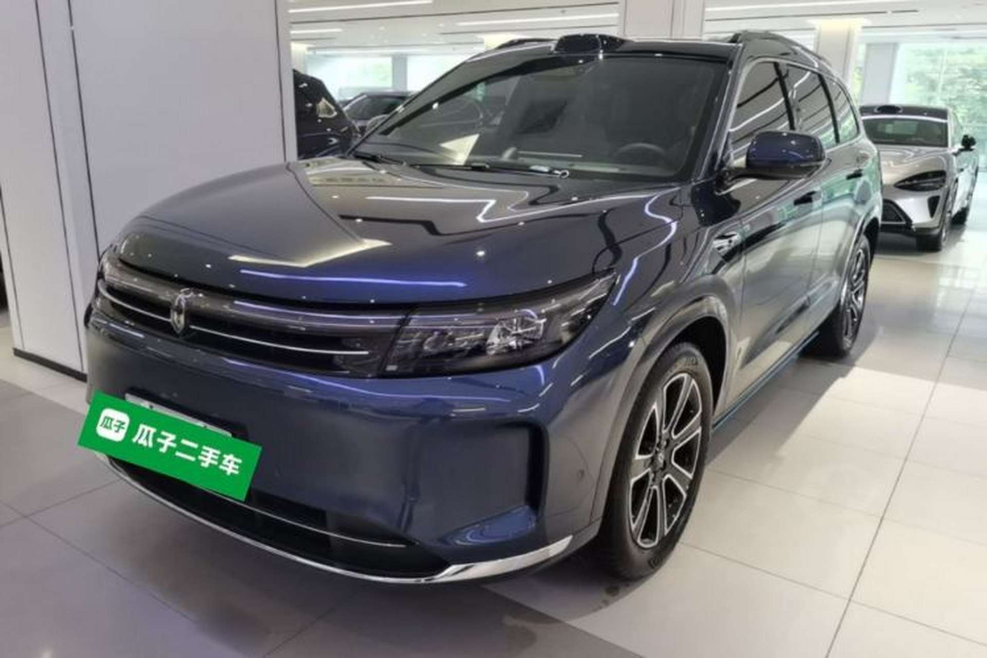 Used Hima AITO M7 2024 1.5T Intelligent Drive Rear-Drive Ultra Version 5 Seats Front Left 45 Deg