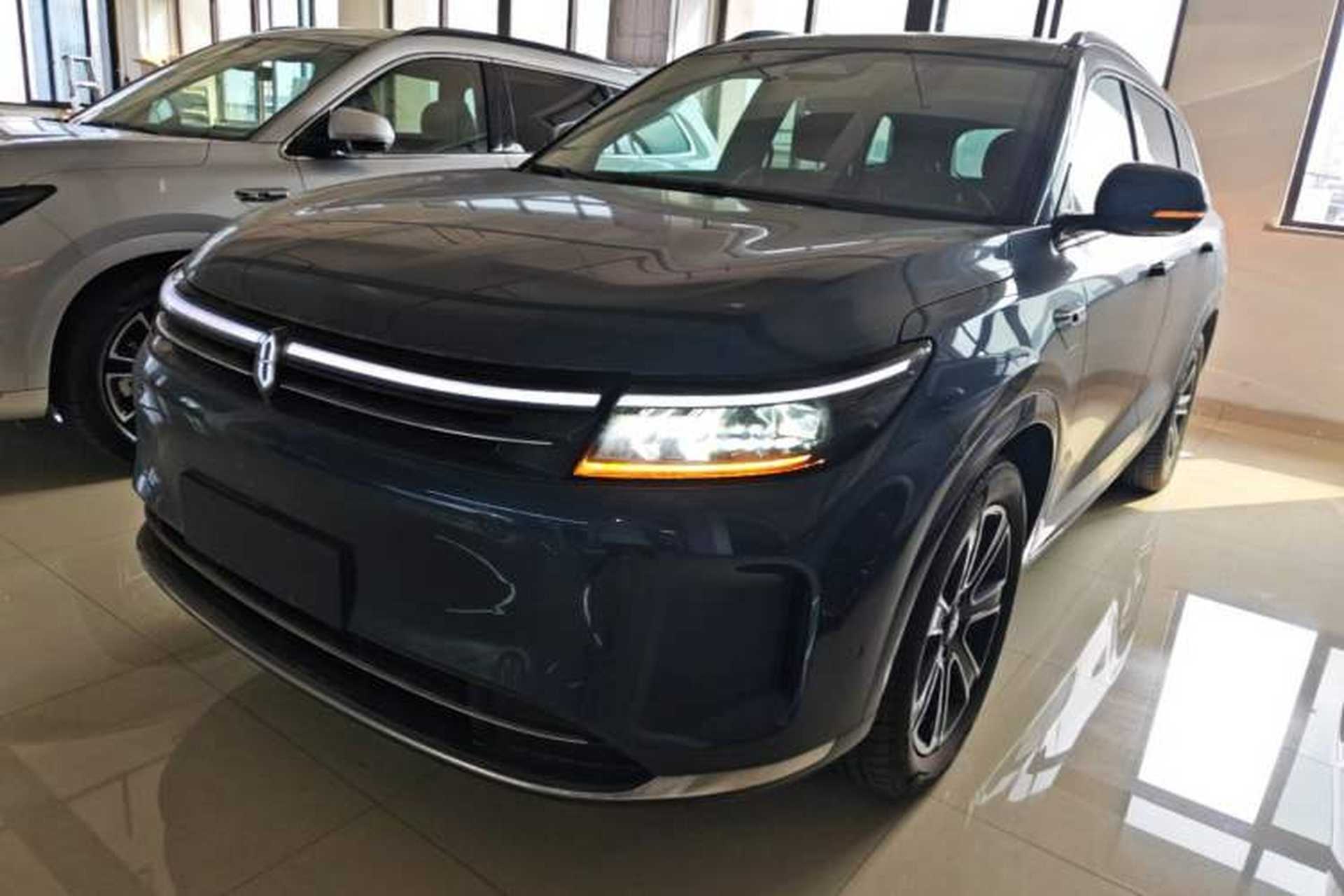 Used Hima AITO M7 2024 1.5T Intelligent Driving Rear-Drive Pro Version 6 Seats Front Left 45 Deg