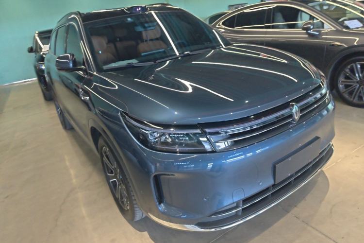 Used Hima AITO M7 2024 1.5T Intelligent Drive Rear-Drive Ultra Version 5 Seats Front Right 45 Deg