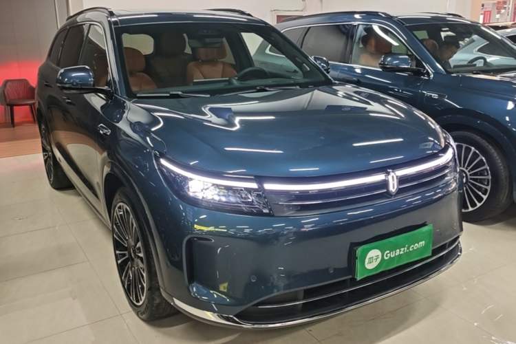 Used Hima AITO M7 2024 1.5T Intelligent Driving 4WD Pro Edition 6 Seats Ternary Lithium Battery Front Right 45 Deg