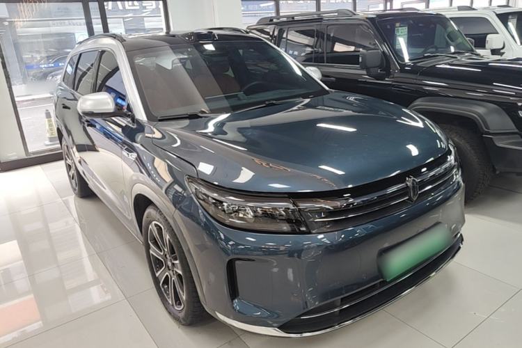 Used Hima AITO M7 2024 1.5T Intelligent Driving Rear-Drive Ultra Version 6 Seats Front Right 45 Deg