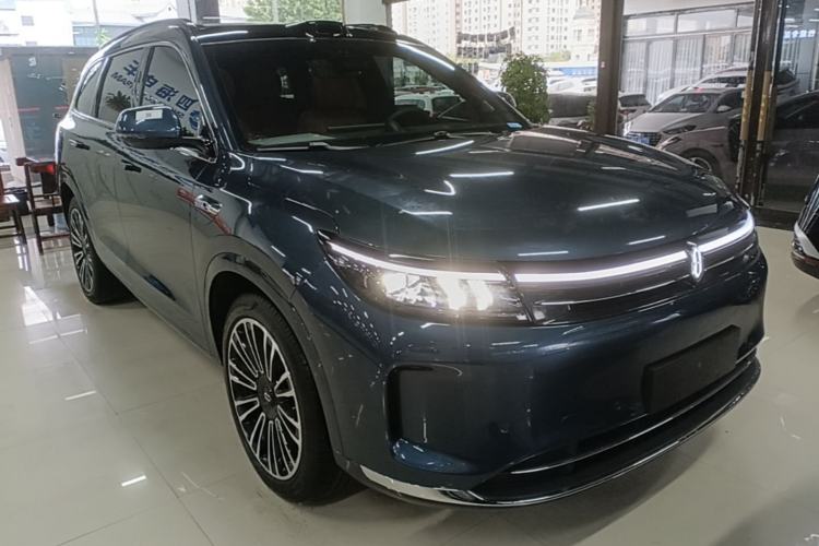 Used Hima AITO M7 2024 1.5T Intelligent Driving 4WD Ultra Version 6 Seats Front Right 45 Deg