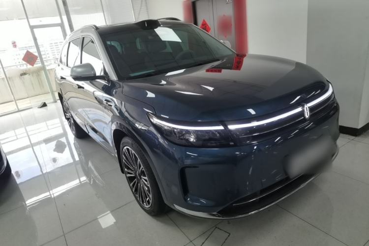 Used Hima AITO M7 2024 1.5T Intelligent Drive 4WD Ultra Version 5 Seats Front Right 45 Deg