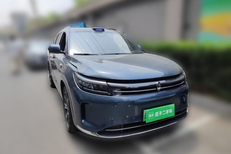 Used Hima AITO M7 2024 1.5T Intelligent Drive Rear-Drive Ultra Version 5 Seats Front Right 45 Deg