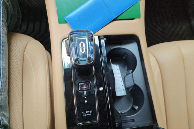 Used Hima AITO M7 2024 1.5T Intelligent Driving Rear-Drive Max Edition 5 Seats Gear Lever