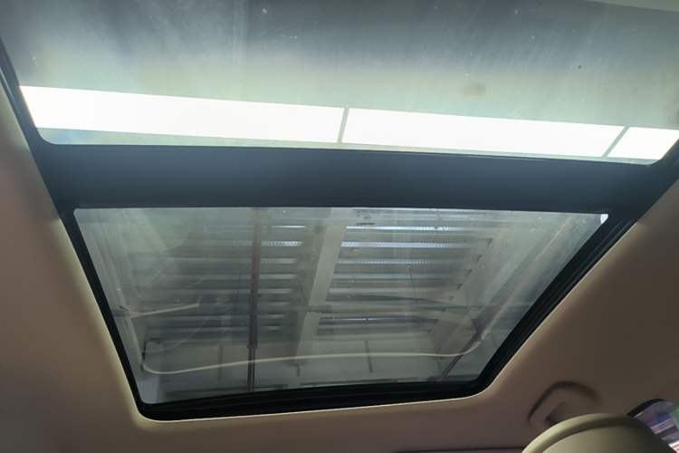 Used Hima AITO M7 2024 1.5T Intelligent Drive Rear-Drive Ultra Version 5 Seats Headliner