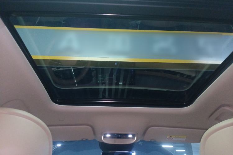 Used Hima AITO M7 2024 1.5T Intelligent Drive 4WD Ultra Version 5 Seats Headliner