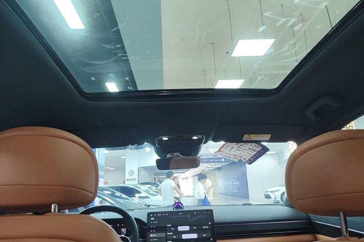 Used Hima AITO M7 2024 1.5T Intelligent Driving Rear-Drive Ultra Version 6 Seats Headliner