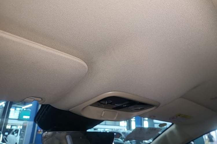 Used Hima AITO M7 2024 1.5T Intelligent Driving 4WD Ultra Version 6 Seats Headliner