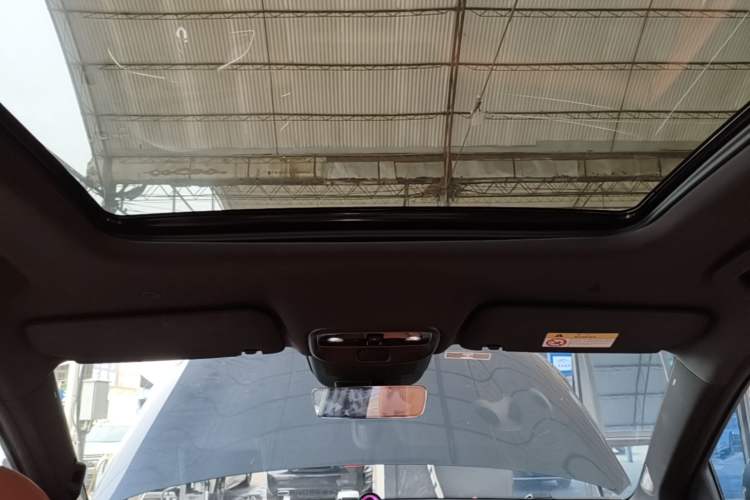 Used Hima AITO M7 2024 1.5T Rear-Drive Plus Version 5 Seats Headliner