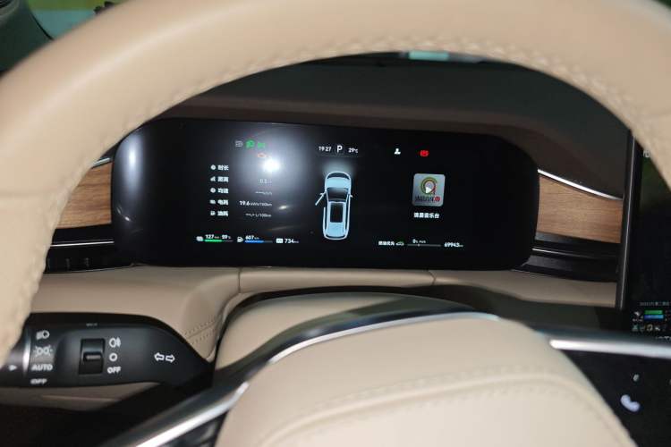 Used Hima AITO M7 2024 1.5T Intelligent Driving Rear-Drive Max Edition 5 Seats Instrument Cluster