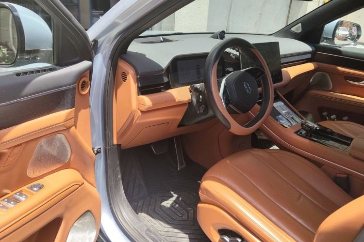 Used Hima AITO M7 2024 1.5T Intelligent Driving All-Wheel Drive Pro Version 5 Seats Ternary Lithium Battery Interior 3