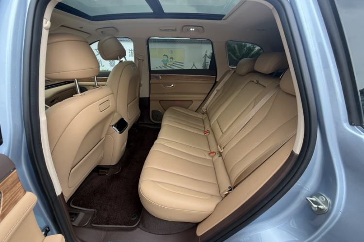 Used Hima AITO M7 2024 1.5T Rear-Drive Plus Version 5 Seats Interior 4
