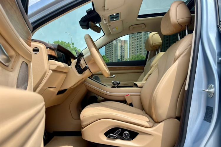Used Hima AITO M7 2024 1.5T Intelligent Driving Rear-Drive Max Edition 6 Seats Interior 4