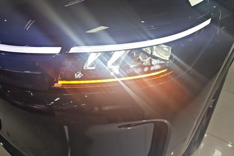 Used Hima AITO M7 2024 1.5T Intelligent Driving Rear-Drive Pro Version 6 Seats Left Front Headlight