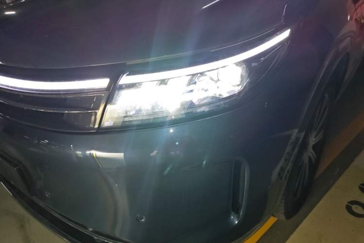 Used Hima AITO M7 2024 1.5T Intelligent Drive 4WD Ultra Version 5 Seats Left Front Headlight