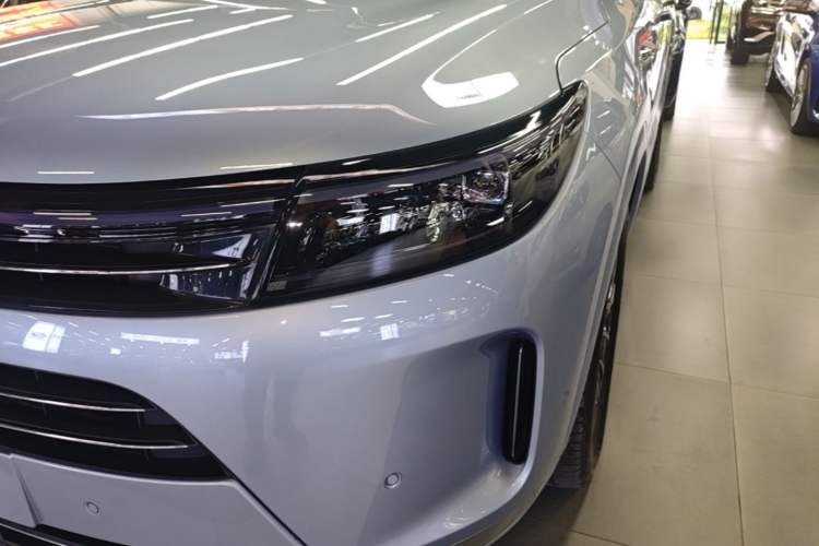 Used Hima AITO M7 2024 1.5T Intelligent Driving Rear-Drive Max Edition 6 Seats Left Front Headlight
