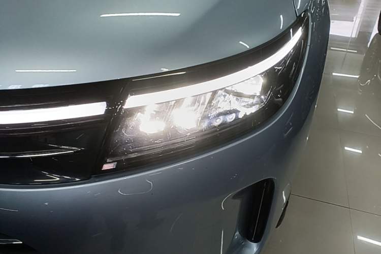 Used Hima AITO M7 2024 1.5T Rear-Drive Plus Version 5 Seats Left Front Headlight