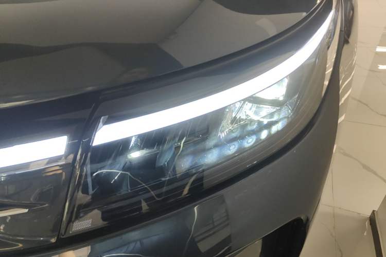 Used Hima AITO M7 2024 1.5T Intelligent Driving Rear-Drive Ultra Version 6 Seats Left Front Headlight
