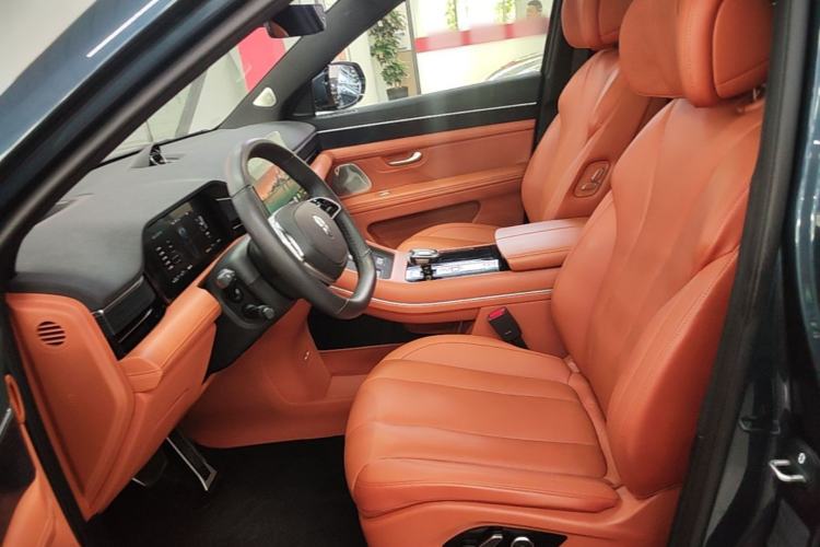 Used Hima AITO M7 2024 1.5T Intelligent Drive Rear-Drive Ultra Version 5 Seats Left Front Seat