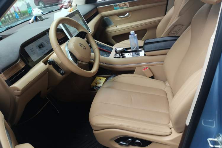 Used Hima AITO M7 2024 1.5T Rear-Drive Plus Version 5 Seats Left Front Seat