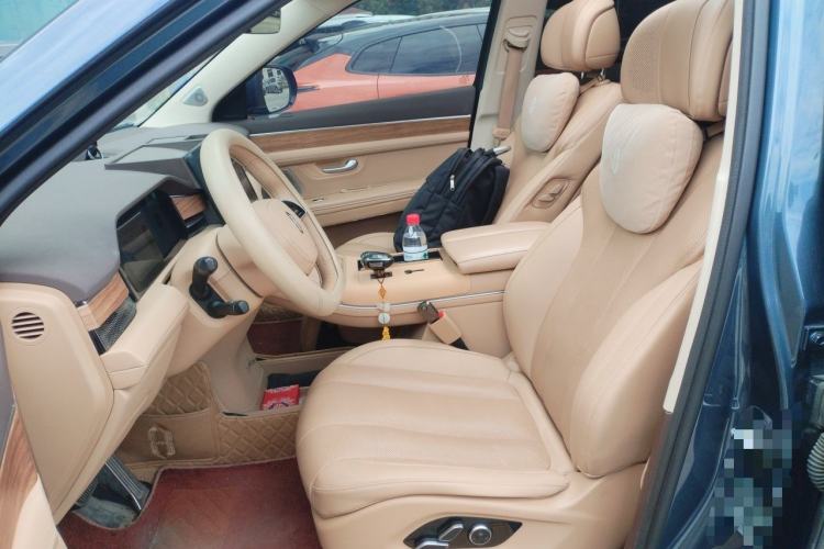 Used Hima AITO M7 2024 1.5T Intelligent Drive 4WD Ultra Version 5 Seats Left Front Seat