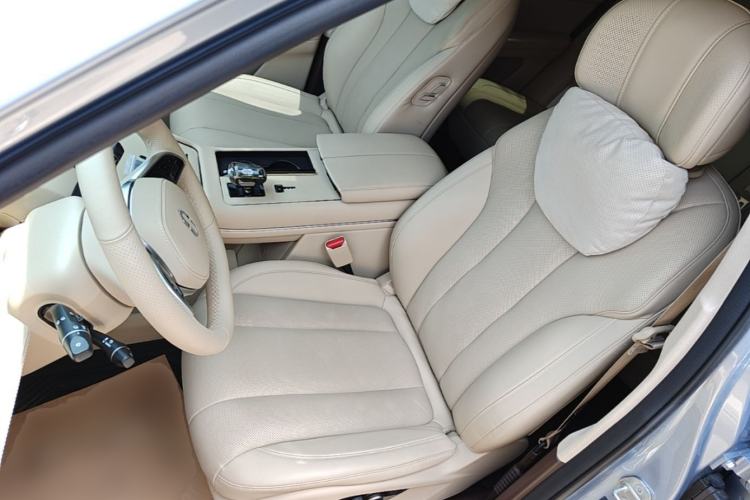 Used Hima AITO M7 2024 1.5T Rear-Drive Plus Version 5 Seats Left Front Seat
