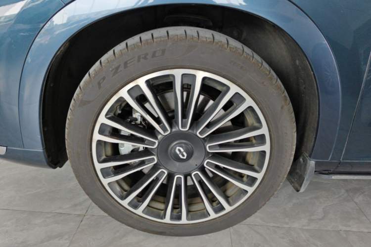Used Hima AITO M7 2024 1.5T Intelligent Driving 4WD Max Edition 5 Seats Left Front Wheel Hub