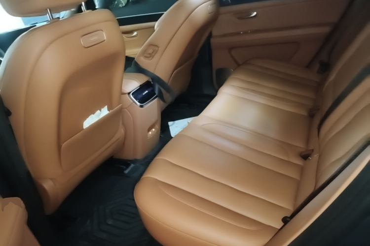 Used Hima AITO M7 2024 1.5T Intelligent Drive Rear-Drive Ultra Version 5 Seats Left Rear Seat