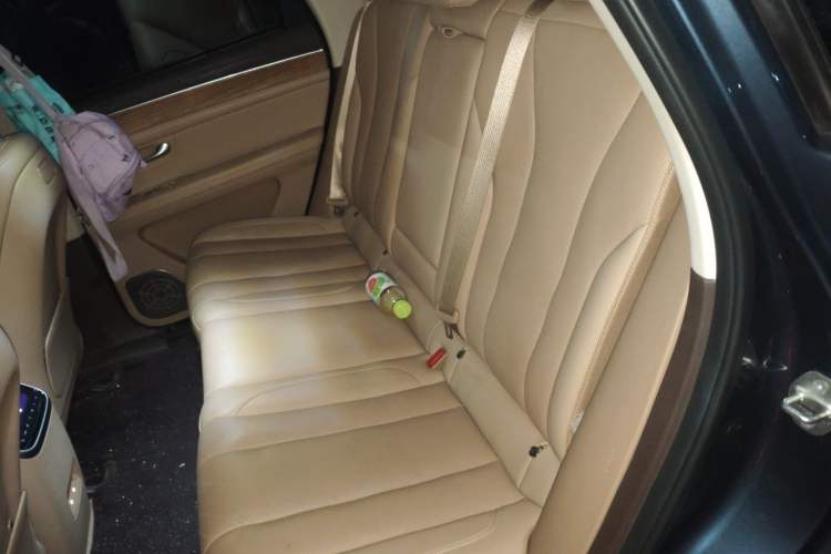 Used Hima AITO M7 2024 1.5T Intelligent Drive 4WD Ultra Version 5 Seats Left Rear Seat