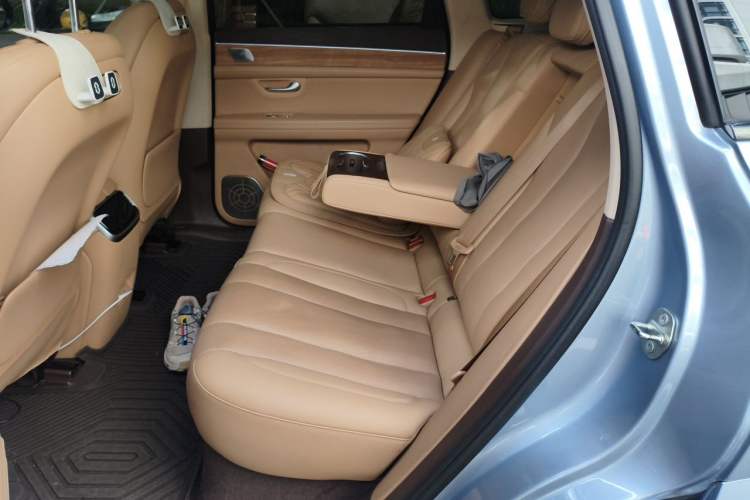 Used Hima AITO M7 2024 1.5T Rear-Drive Plus Version 5 Seats Left Rear Seat