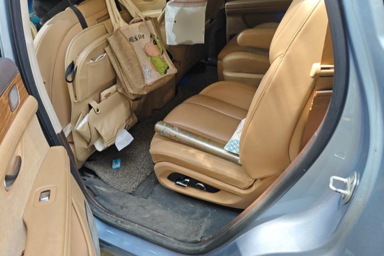 Used Hima AITO M7 2024 1.5T Intelligent Driving Rear-Drive Max Edition 6 Seats Left Rear Seat