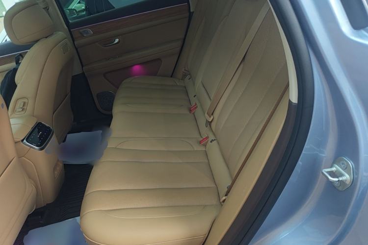 Used Hima AITO M7 2024 1.5T Intelligent Driving Rear-Drive Max Edition 5 Seats Left Rear Seat