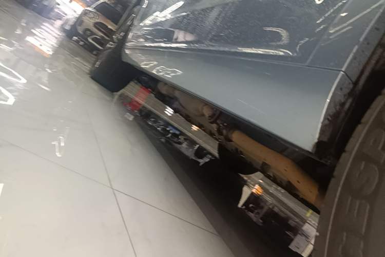 Used Hima AITO M7 2024 1.5T Intelligent Driving 4WD Max Edition 5 Seats Left Side Sill