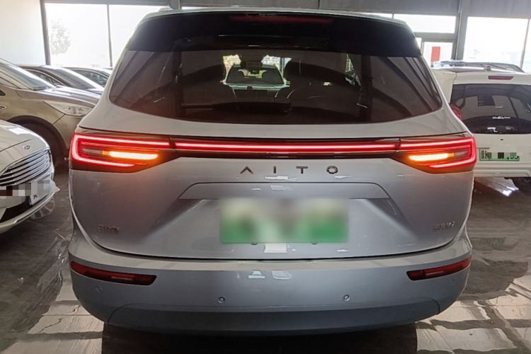Used Hima AITO M7 2024 1.5T Rear-Drive Plus Version 6 Seats Rear
