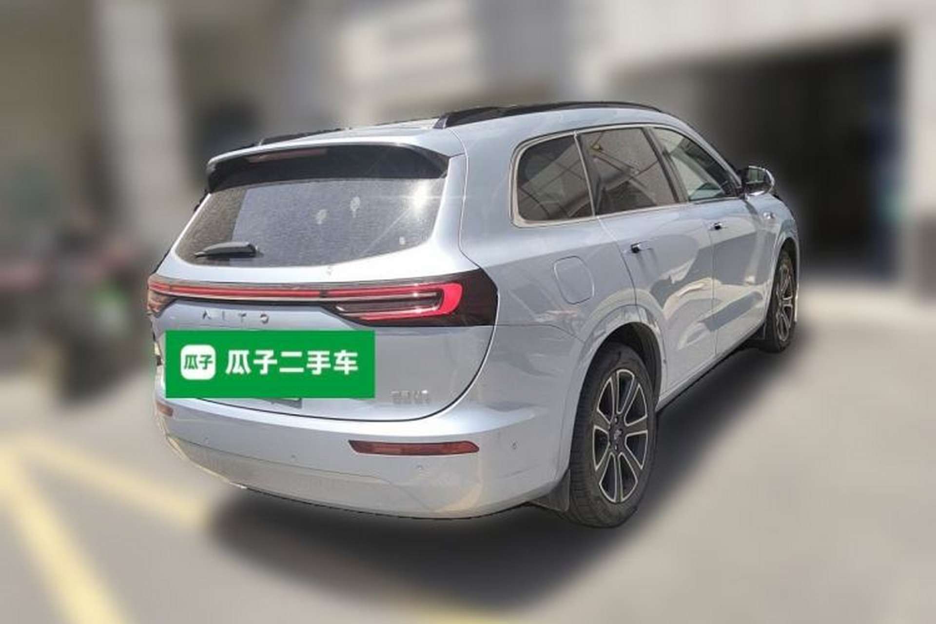 Used Hima AITO M7 2024 1.5T Intelligent Driving All-Wheel Drive Pro Version 5 Seats Ternary Lithium Battery Rear Right 45 Deg