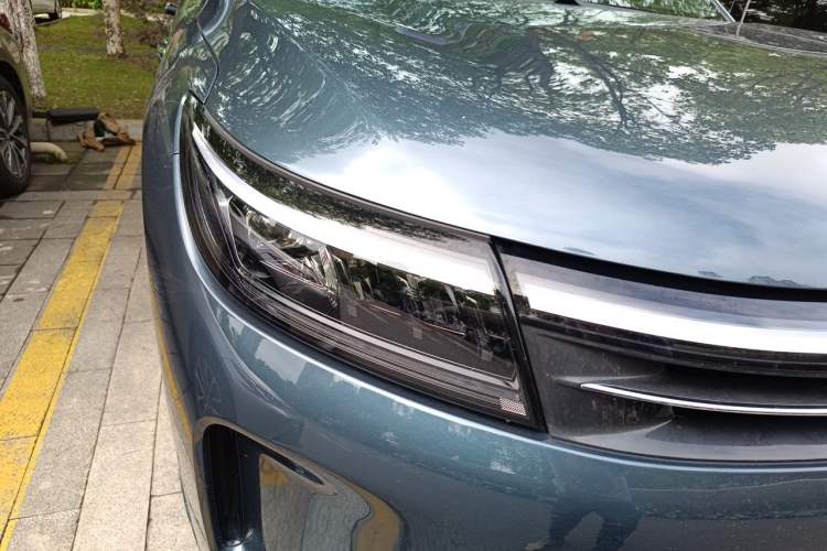 Used Hima AITO M7 2024 1.5T Intelligent Driving Rear-Drive Ultra Version 6 Seats Right Front Headlight