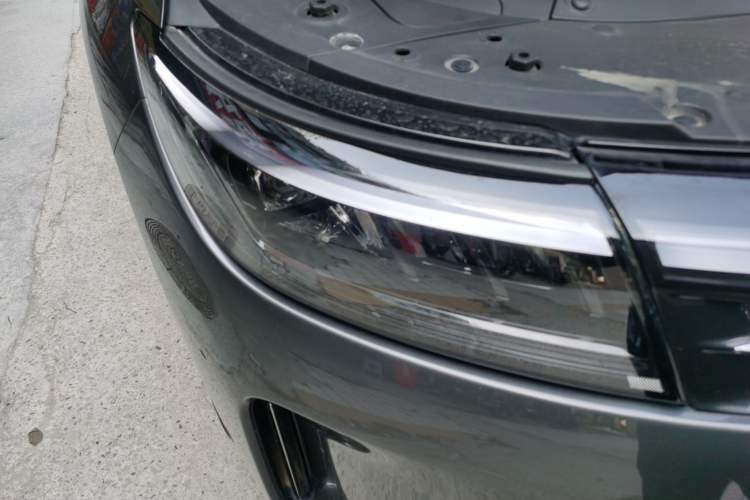Used Hima AITO M7 2024 1.5T Intelligent Driving 4WD Max Edition 5 Seats Right Front Headlight