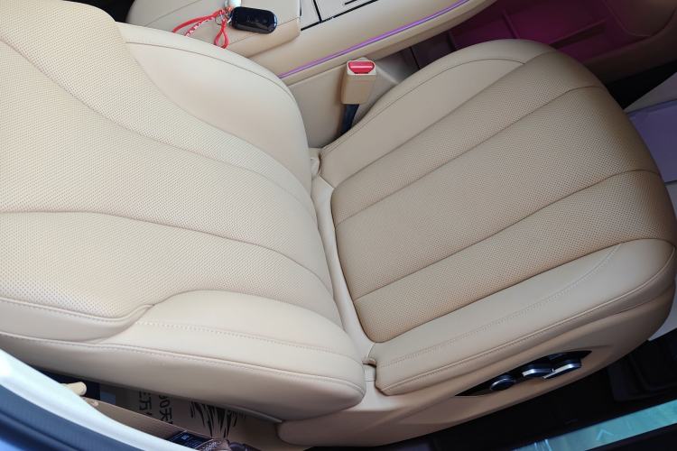 Used Hima AITO M7 2024 1.5T Intelligent Driving Rear-Drive Max Edition 5 Seats Right Front Seat