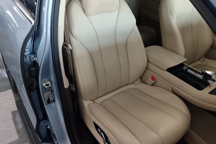 Used Hima AITO M7 2024 1.5T Rear-Drive Plus Version 6 Seats Right Front Seat