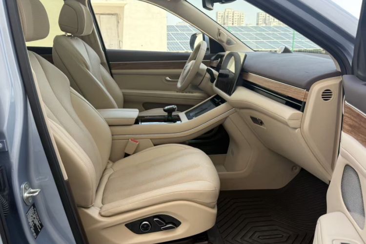 Used Hima AITO M7 2024 1.5T Intelligent Driving Rear-Drive Max Edition 5 Seats Right Front Seat