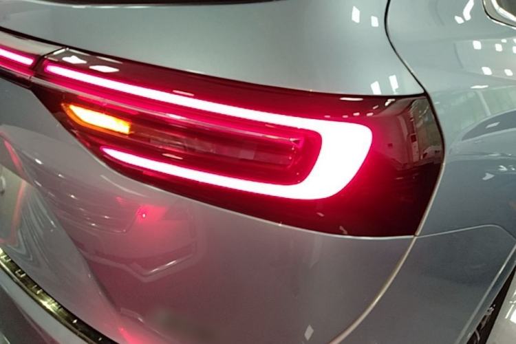Used Hima AITO M7 2024 1.5T Intelligent Driving 4WD Max Edition 5 Seats Right Rear Taillight