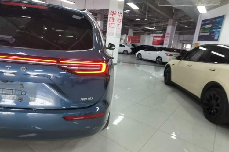 Used Hima AITO M7 2024 1.5T Intelligent Driving Rear-Drive Ultra Version 6 Seats Right Rear Taillight