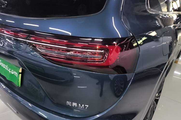 Used Hima AITO M7 2024 1.5T Intelligent Drive 4WD Ultra Version 5 Seats Right Rear Taillight