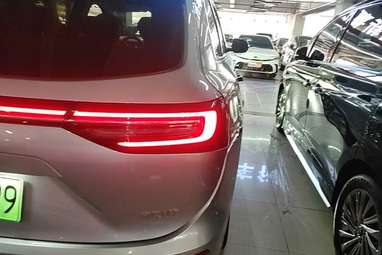 Used Hima AITO M7 2024 1.5T Intelligent Driving Rear-Drive Max Edition 5 Seats Right Rear Taillight
