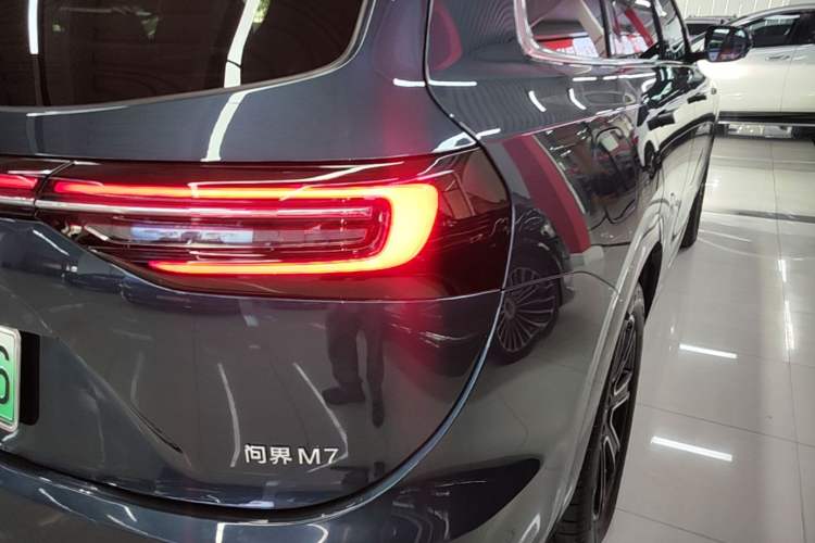 Used Hima AITO M7 2024 1.5T Intelligent Drive Rear-Drive Ultra Version 5 Seats Right Rear Taillight