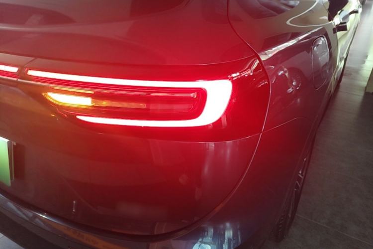 Used Hima AITO M7 2024 1.5T Intelligent Driving 4WD Max Edition 5 Seats Right Rear Taillight