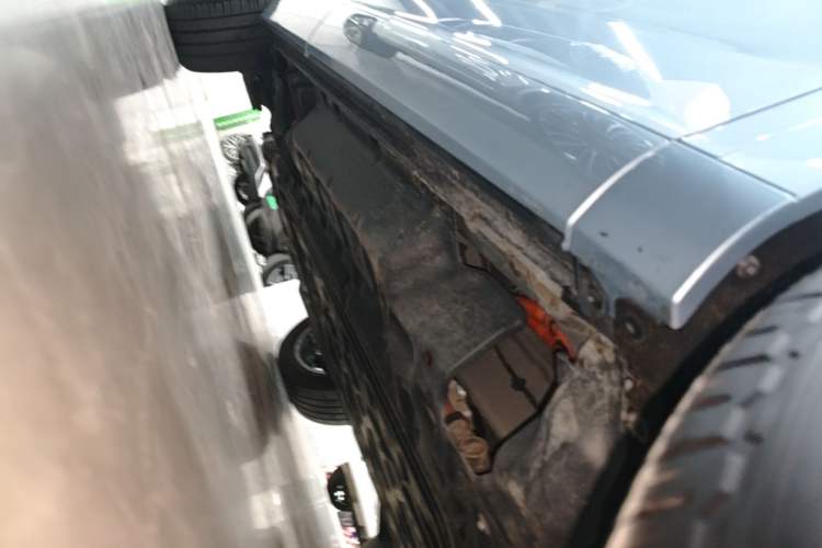 Used Hima AITO M7 2024 1.5T Intelligent Driving 4WD Max Edition 5 Seats Right Side Sill