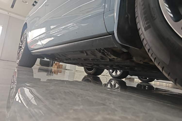 Used Hima AITO M7 2024 1.5T Intelligent Drive 4x4 Max Edition 6 Seats Right Side Sill